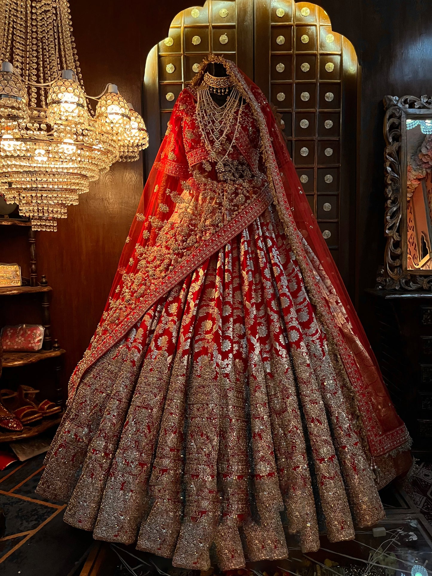 HALF BORDER RAW SILK BENARASI LEHENGA