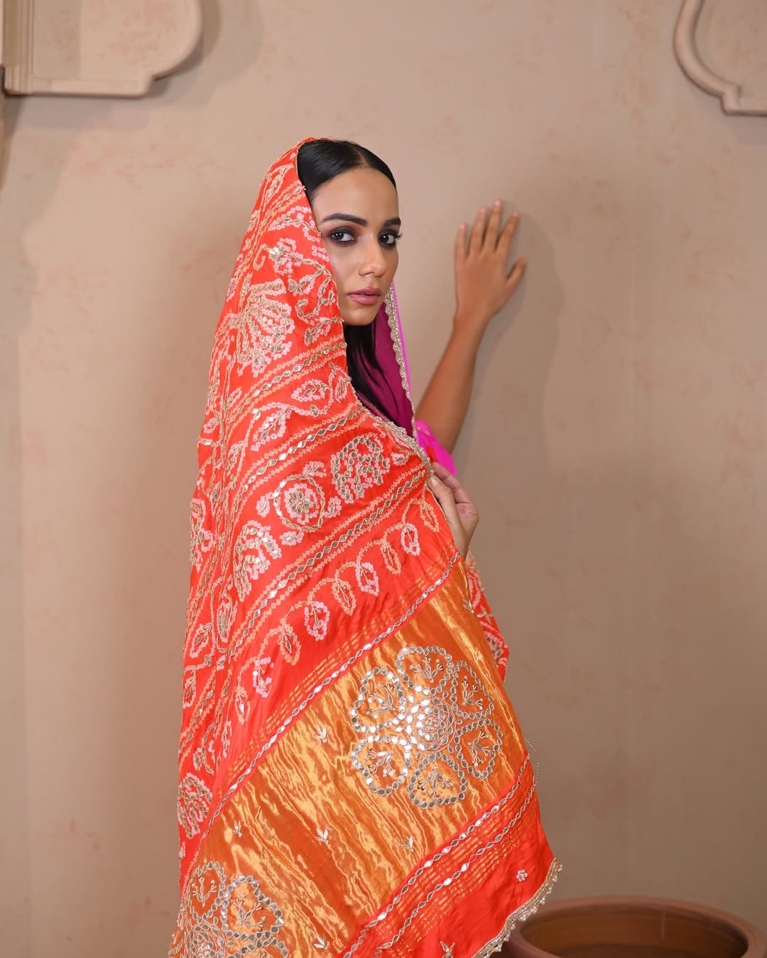 HANDCRAFTED BANDHANI SILK SARI- PINK & ORANGE