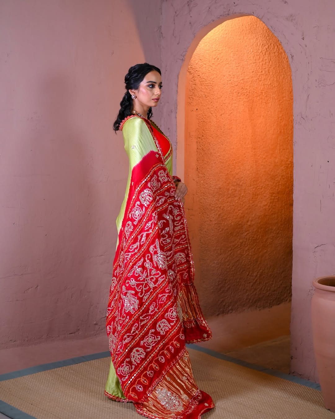 HANDCRAFTED BANDHANI SILK SARI- GREEN & RED