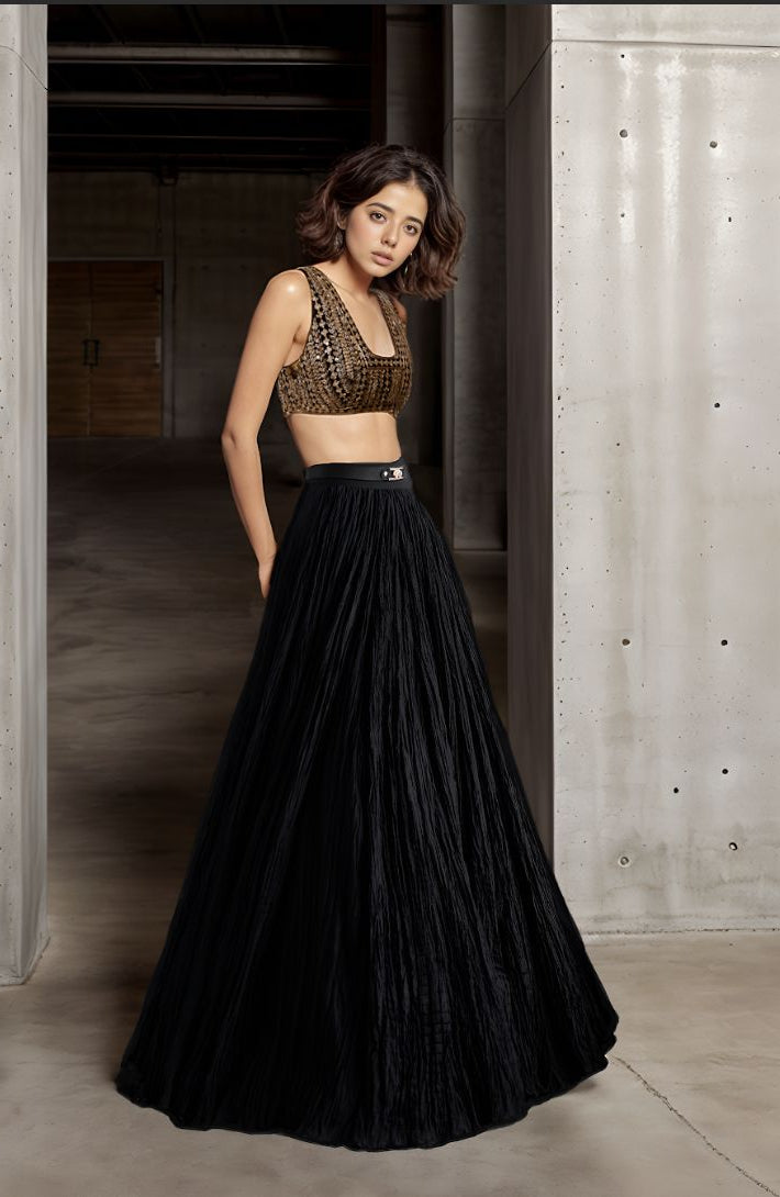 GOLD AND BLACK CRUSHED SILK SKIRT SET