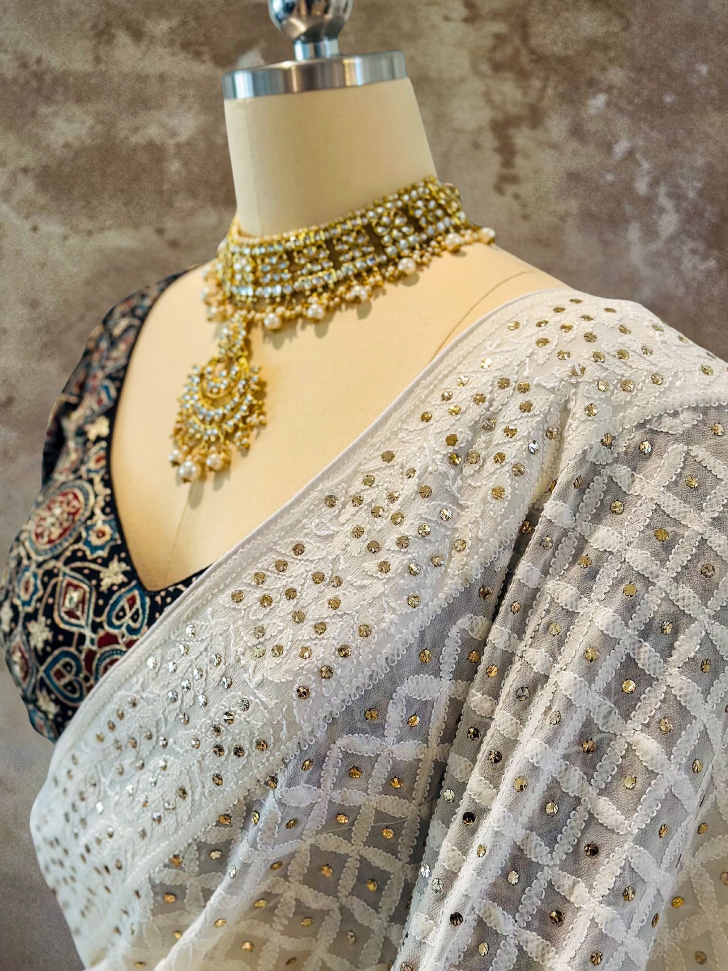 IVORY CHIKANKARI SARI WITH AJRAKH BLOUSE