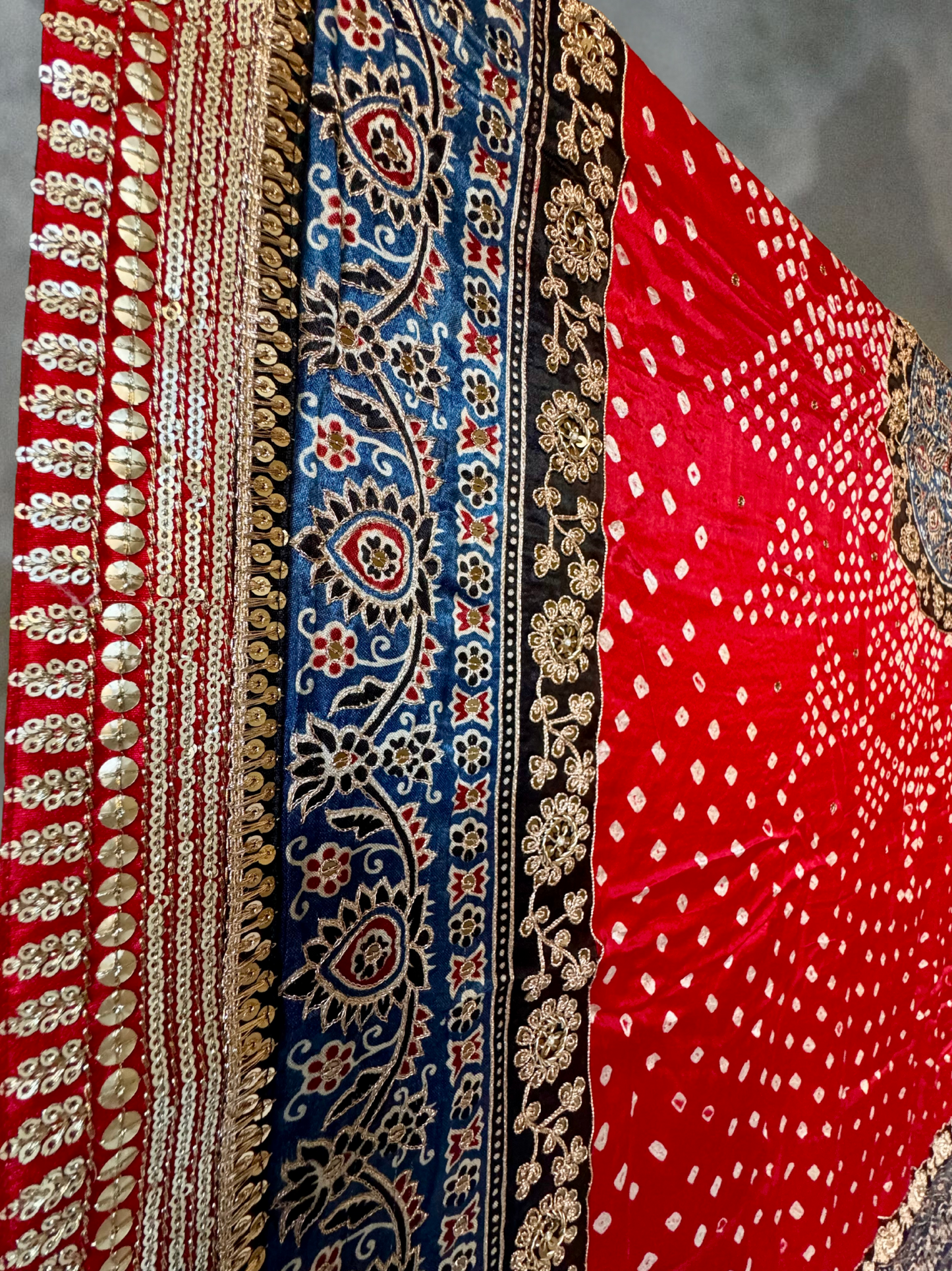 EMBROIDERED BANDHEJ AJRAKH DUPATTA