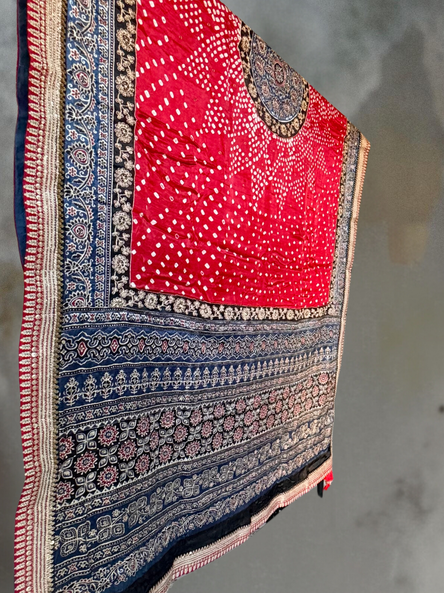 EMBROIDERED BANDHEJ AJRAKH DUPATTA