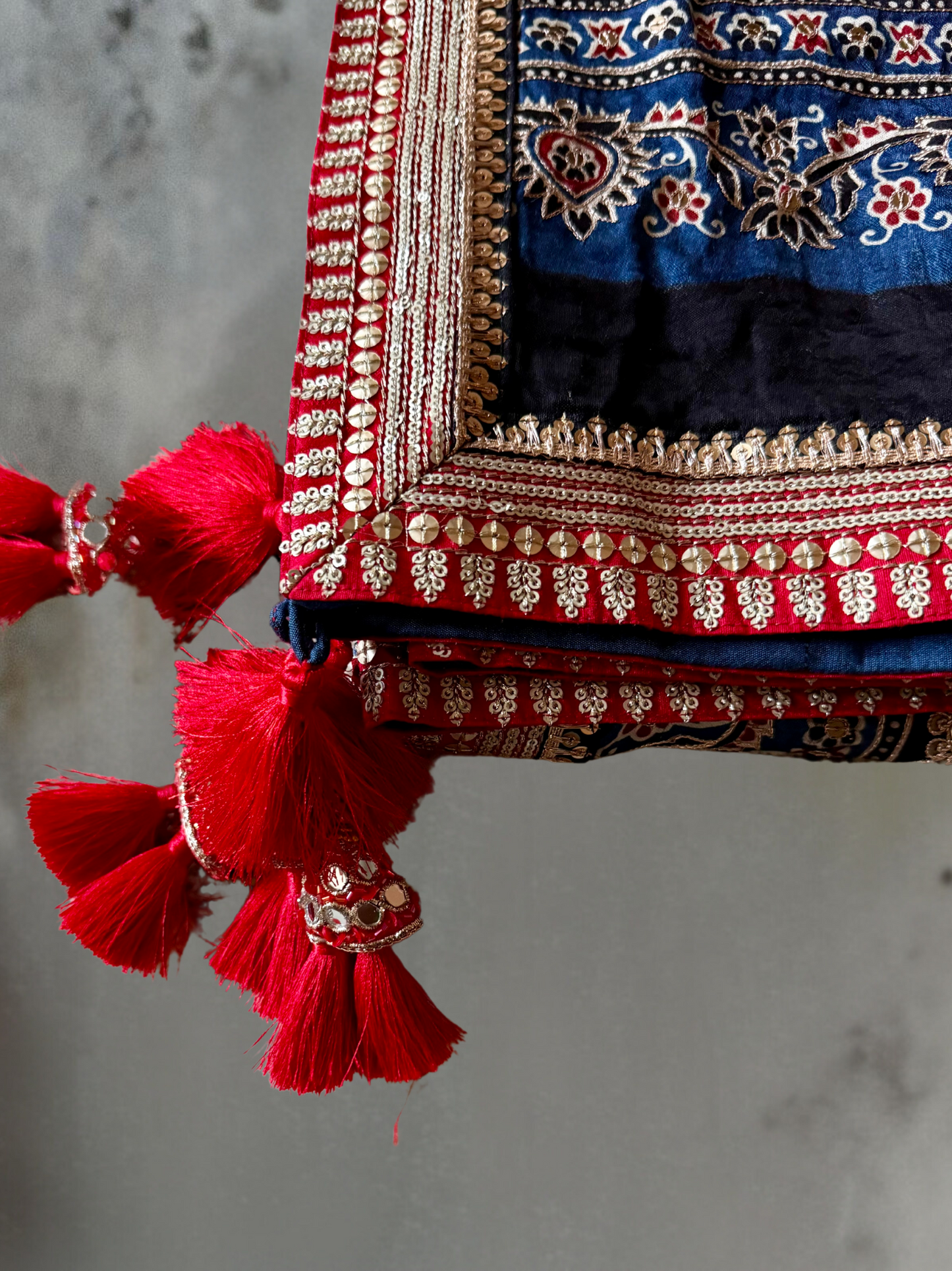 EMBROIDERED BANDHEJ AJRAKH DUPATTA