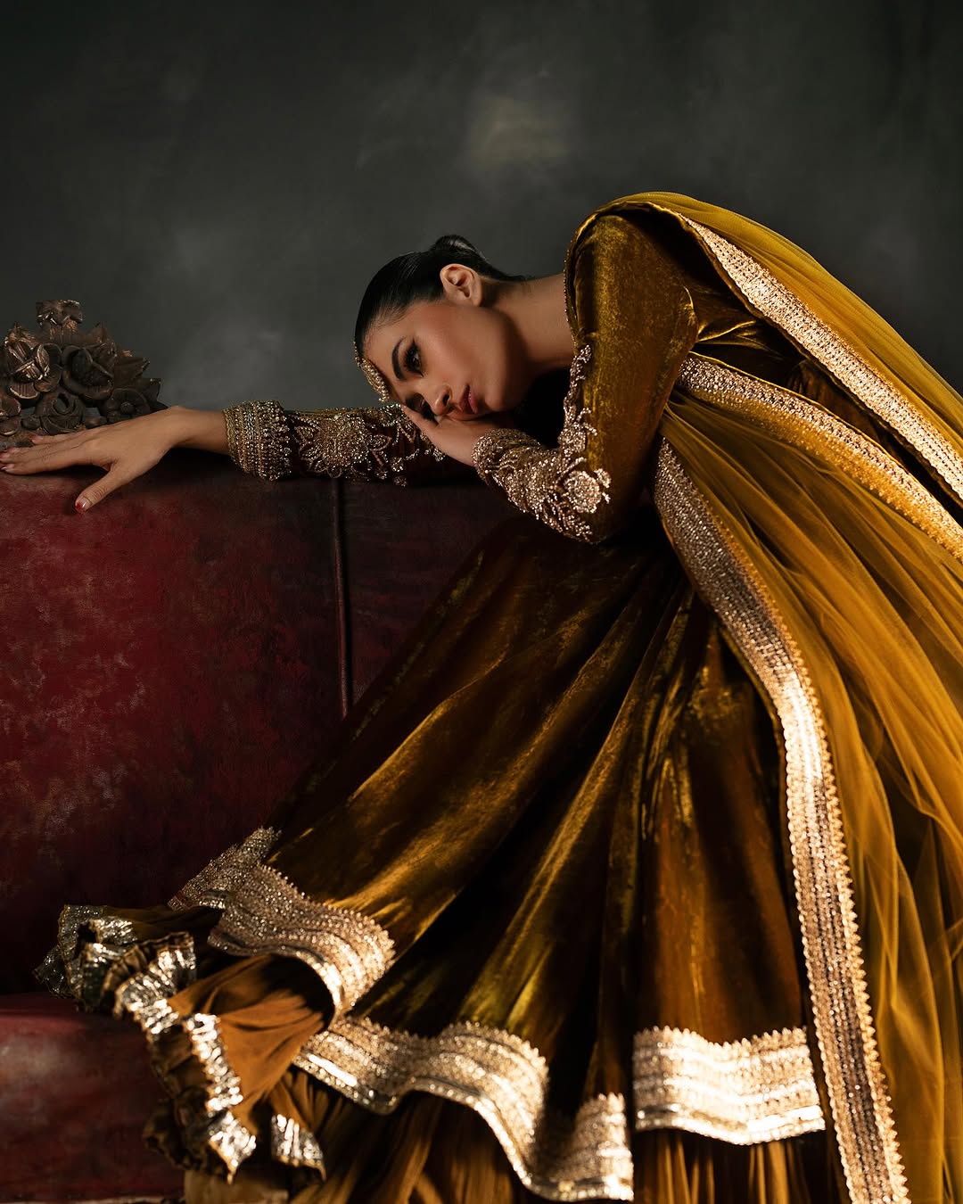 GREEN VELVET ANARKALI