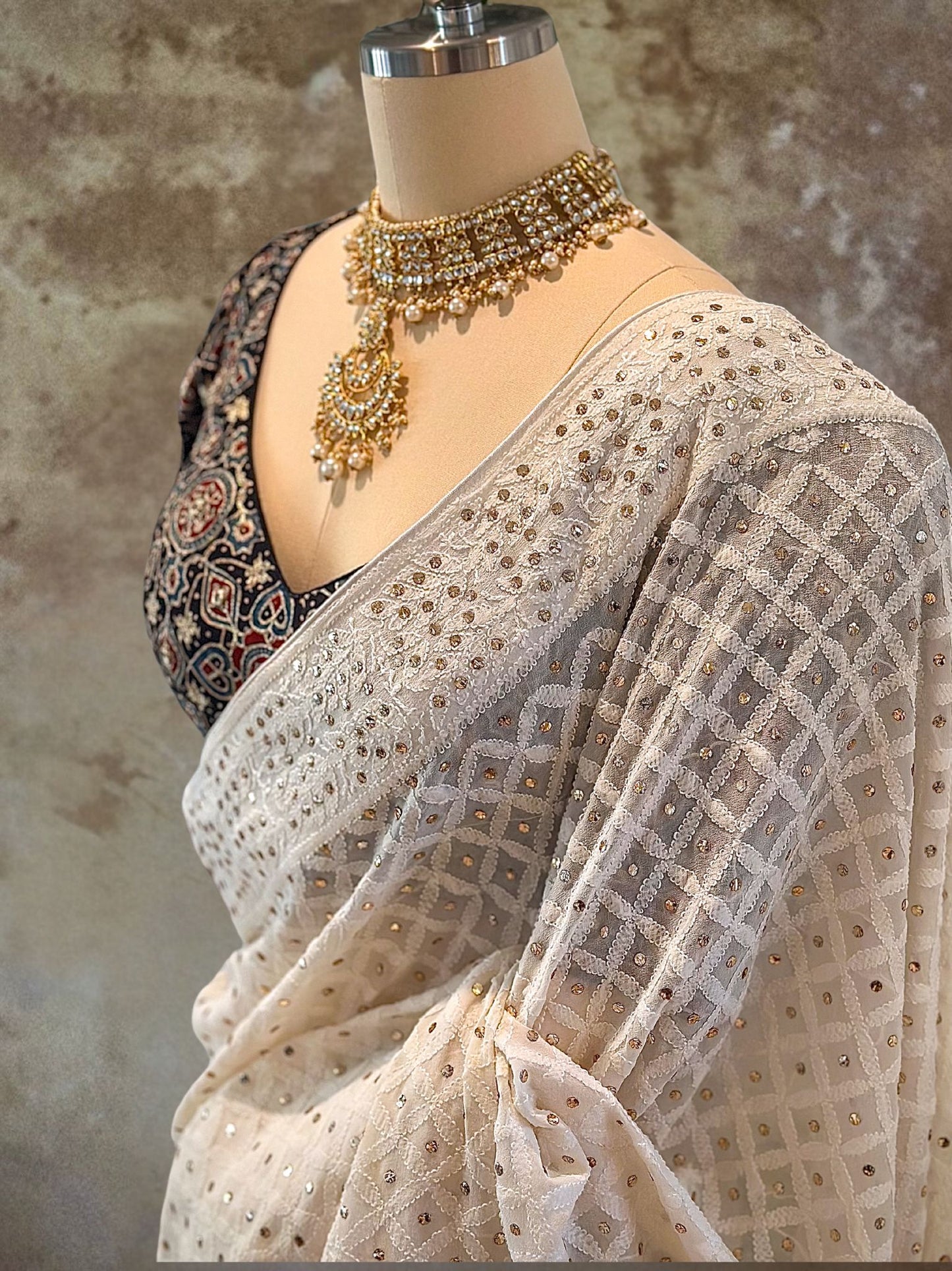 IVORY CHIKANKARI SARI WITH AJRAKH BLOUSE