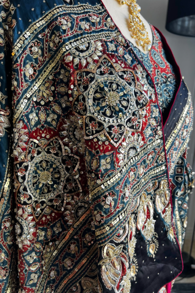 AJRAKH SAREE IN BLUE & RED WITH ZARDZI, SEQUIN & ZARI WORK