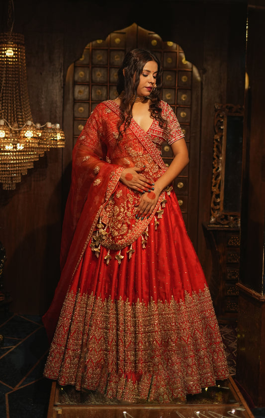 HALF BORDER BRIDAL SILK LEHENGA
