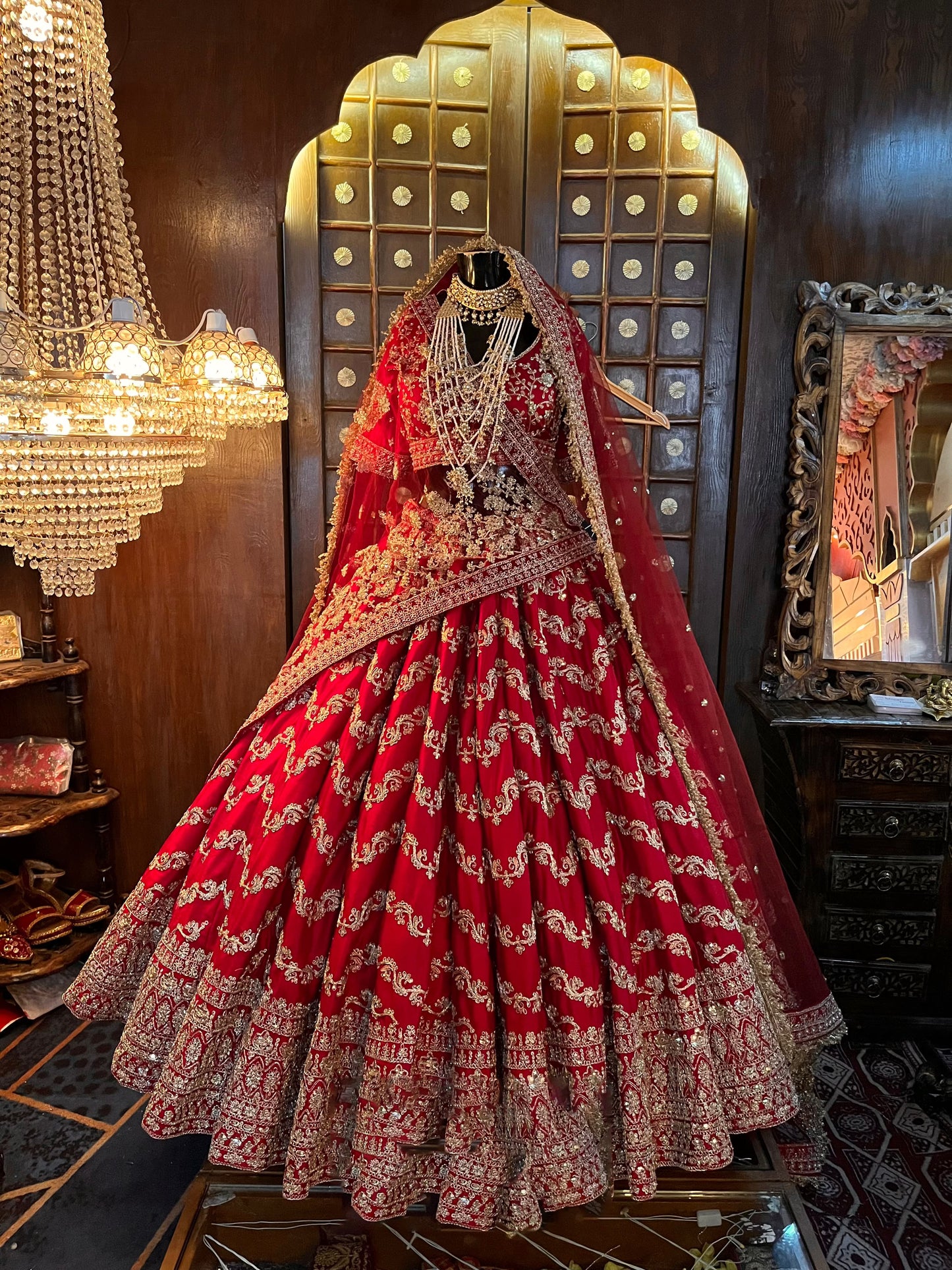 PAISELY ZIG ZAG SILK LEHENGA