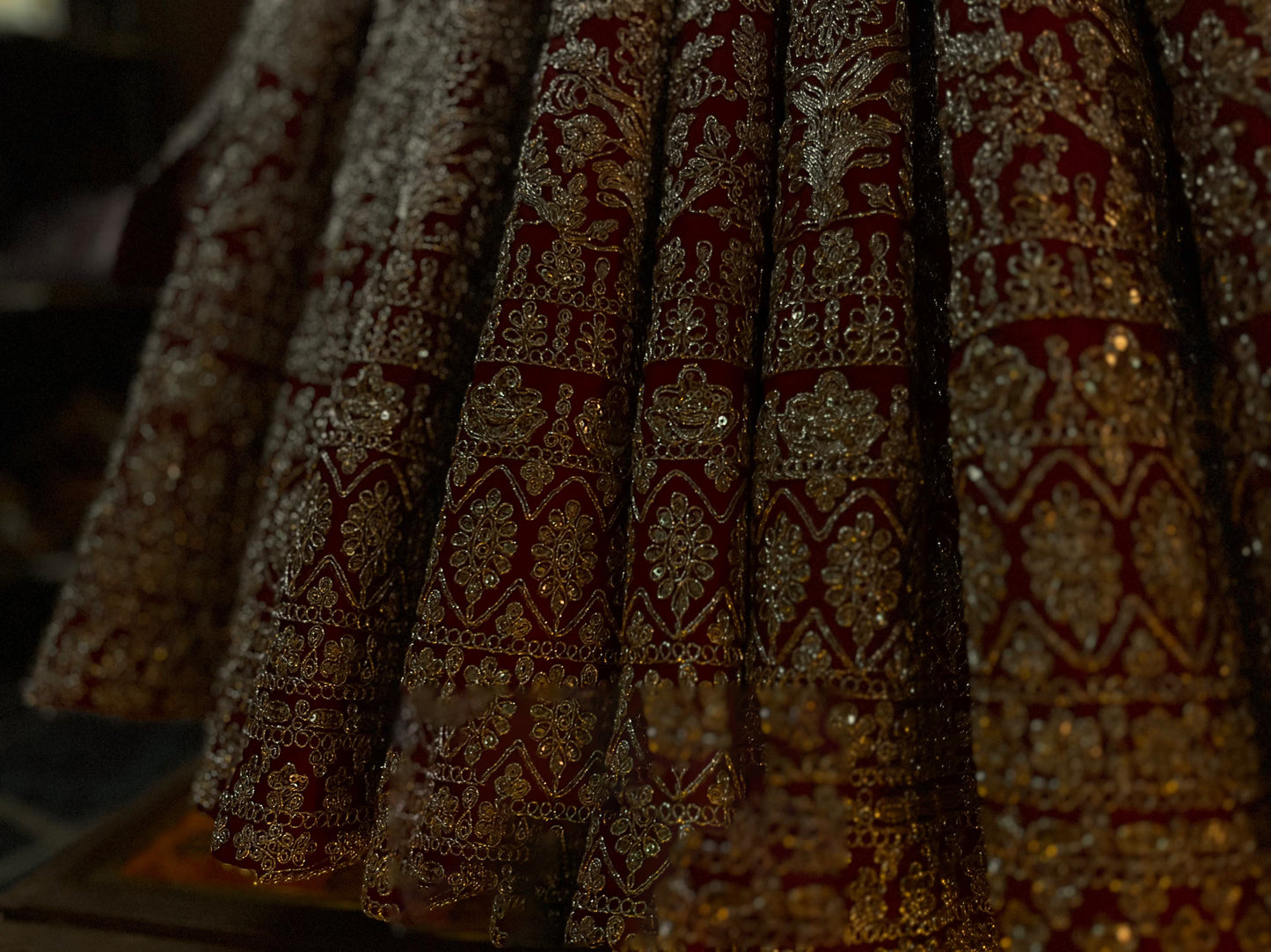 PAISLEY HALF BORDER LINE SILK LEHENGA
