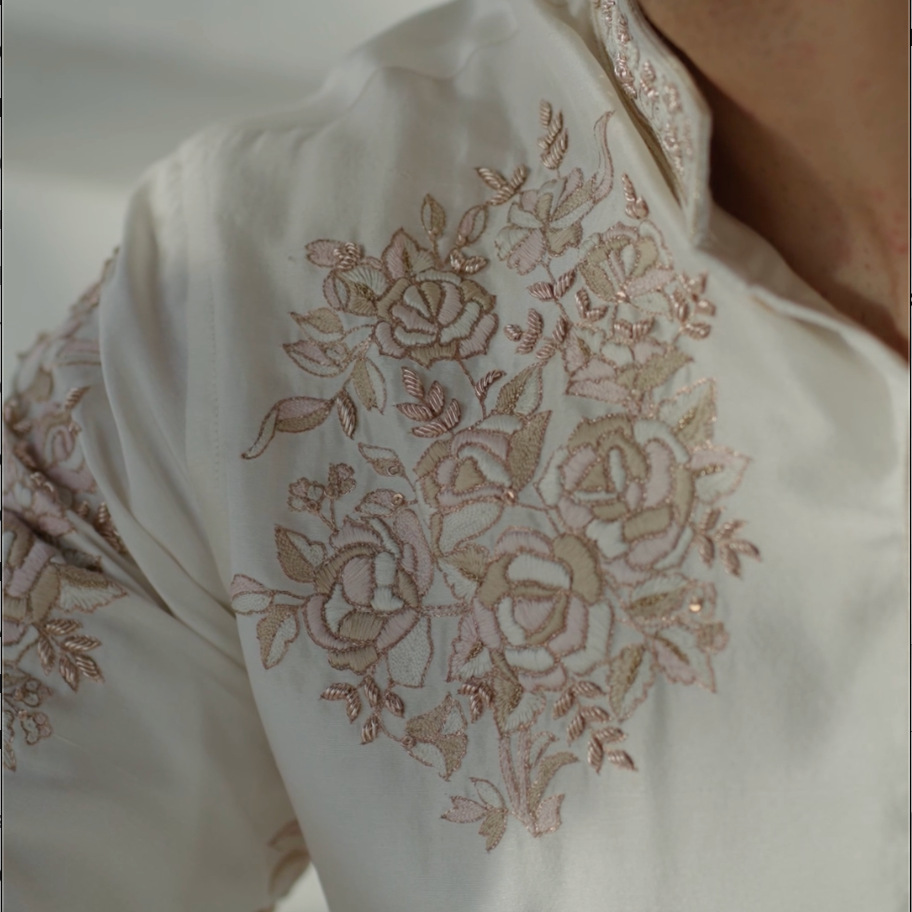 HANDLOOM SILK KURTA WITH HAND ZARDOZI