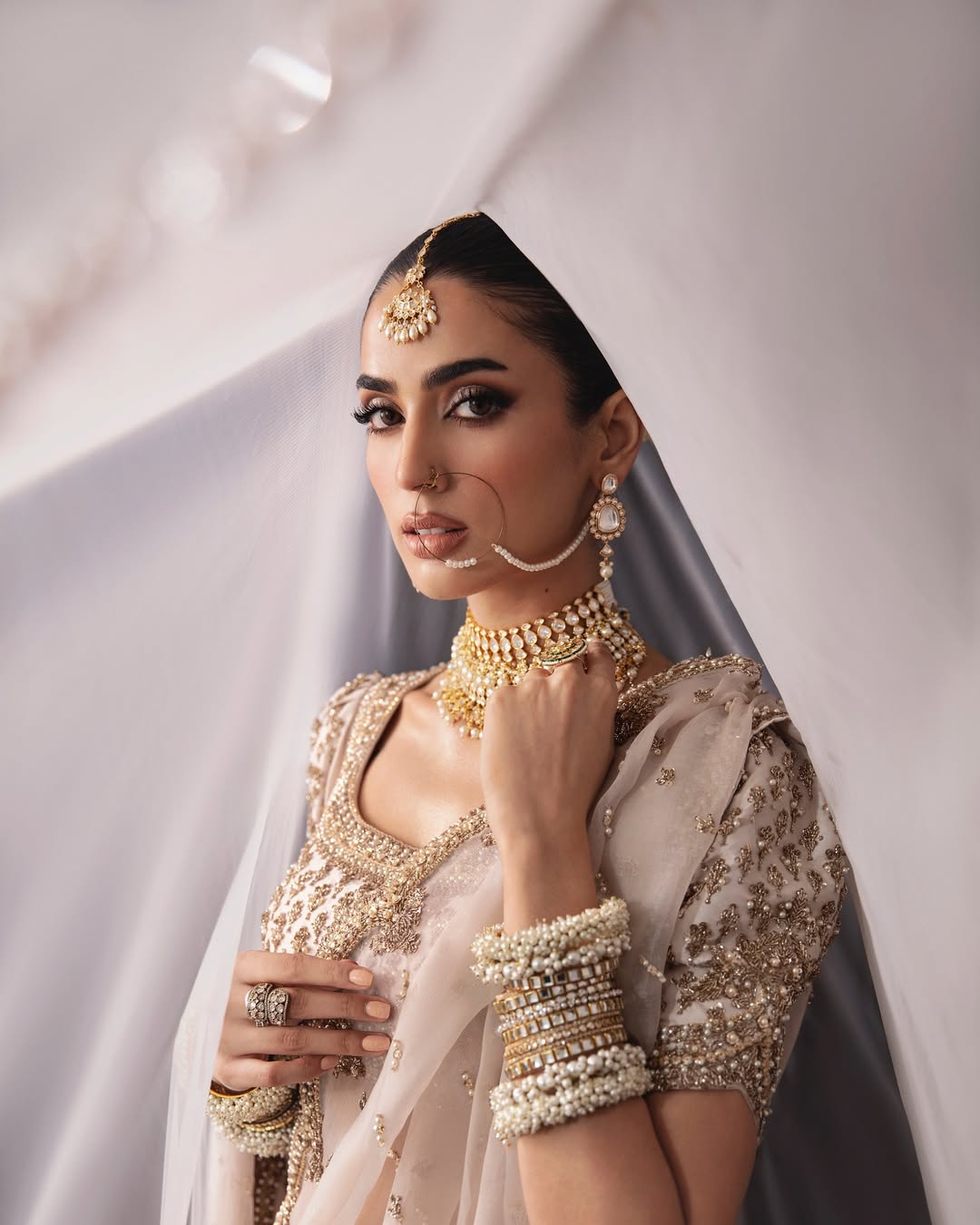 IVORY PINK ZARDOZI BRIDAL LEHENGA