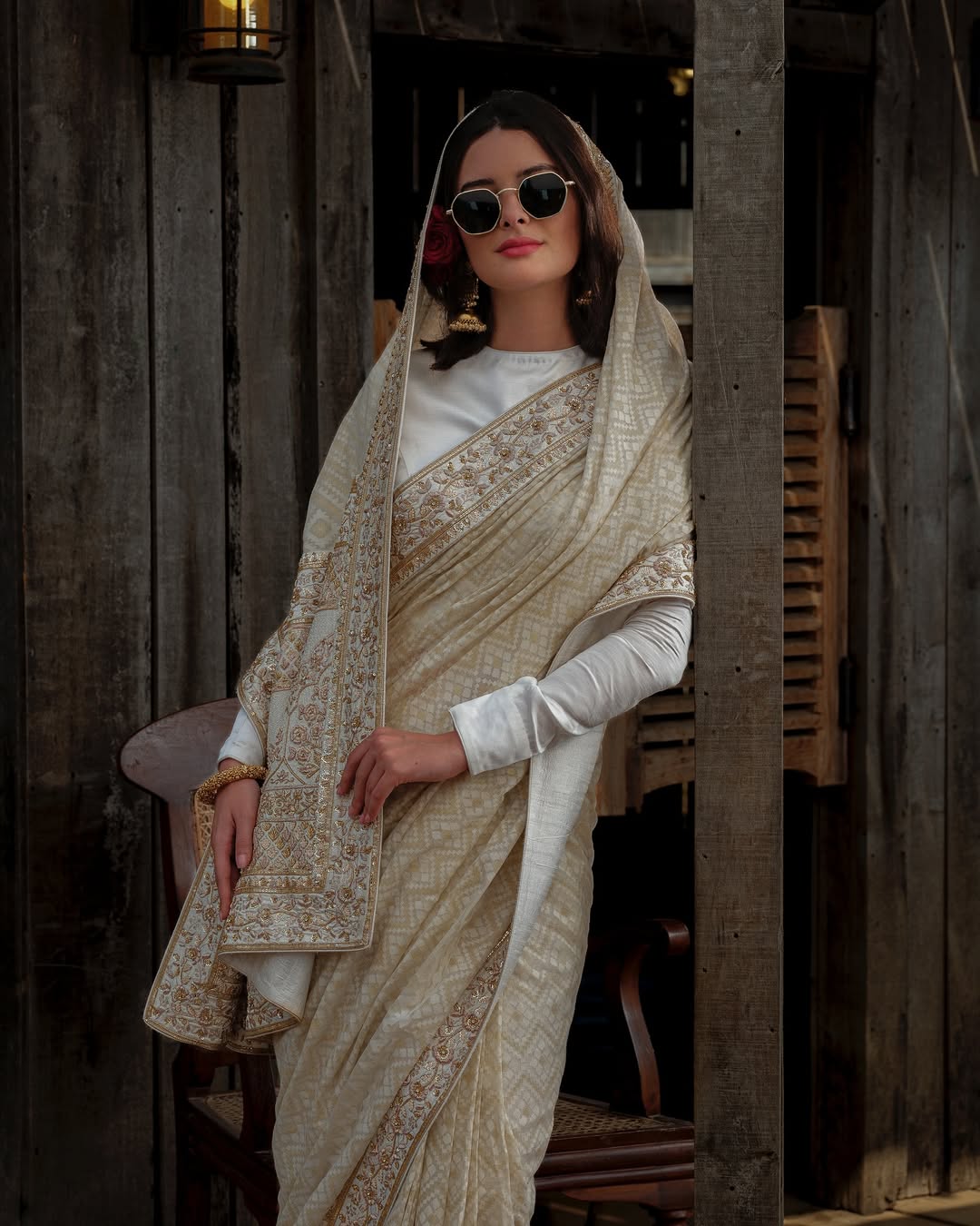 IVORY & GOLD  JAMDANI SARI WITH ZARDOZI