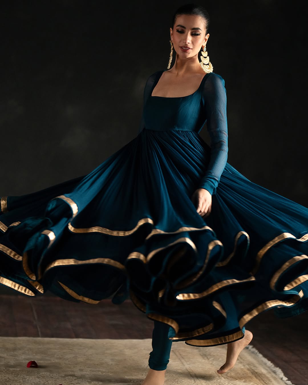 EMBROIDERED BLUE ANARKALI IN CHIFFON WITH VELVET DUPATTA
